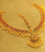 Matt Gold Plated Flower Pattern Bridal Maang Tikka