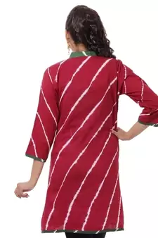 Maroon Hand  Lehariya Design Casual Wear Cotton Kurti