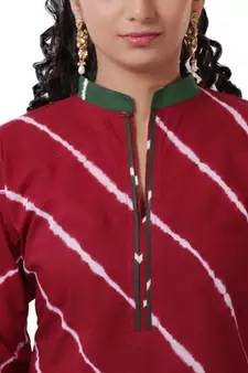 Maroon Hand  Lehariya Design Casual Wear Cotton Kurti