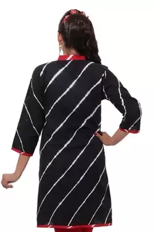 Black Hand  Lehariya Design Casual Wear Cotton Kurti