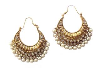 Ethnic Pearl Polki Earring by Adiva ansatocoo46 tds1 1