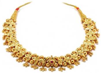 Kolhapuri Traditional Combo Of  Belpaan Tik Necklace,Belpan Tops And Nath 1