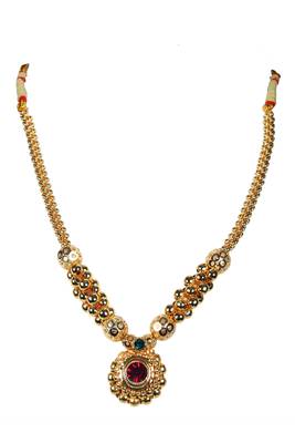 Kolhapuri Traditional Golden Thushi Necklace With Earrings 2