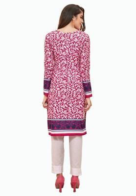 Pink Printed Cotton Kurtas And Kurtis 2