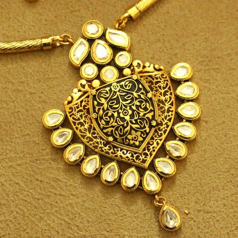 Antique Gold Look Kundan Polki Antique Necklace Set Sanvi Jewels Pvt