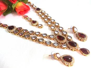 Maroon Double line kundan necklace set 1
