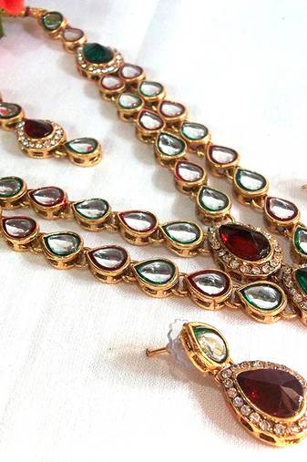Maroon Green Double line kundan necklace set