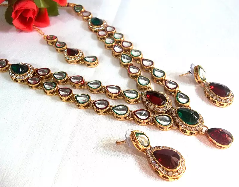 Maroon Green Double line kundan necklace set