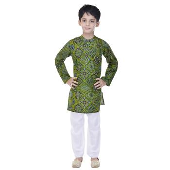 Green printed cotton Kurta Pyjama For Boys 1