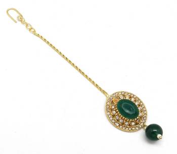 Sober Maang Tikka Decorated With Crystal 1