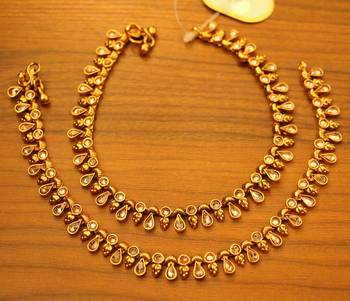 Gold Polki Look Antique Anklets 1