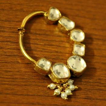 Uncut Kundan Polki Sonam Kapoor Nose Ring 2