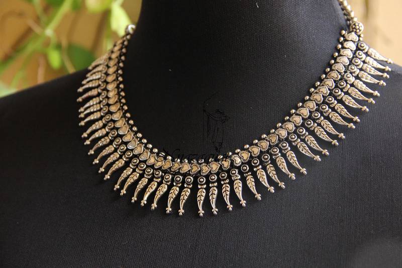 Oxidized necklace