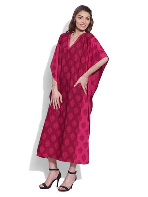 Raspberry cotton printed kaftan 2