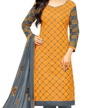 Light-yellow embroidered cotton salwar with dupatta 3