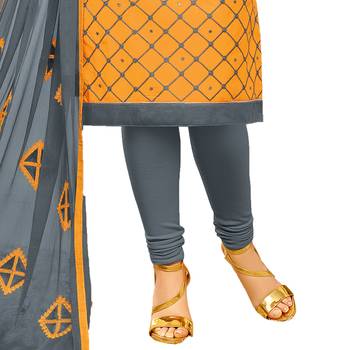 Light-yellow embroidered cotton salwar with dupatta 4