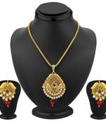 Excellent Gold Plated Pendant Set