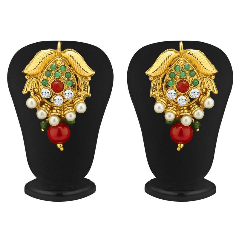 Excellent Gold Plated Pendant Set