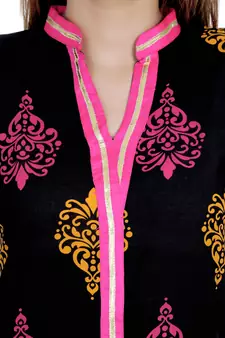 Black printed stitched cotton-kurtis
