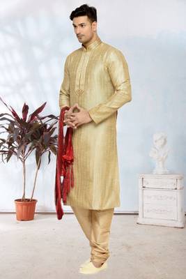 Indian Poshakh Gold Kheecha Dupion Kurta Pajama 3