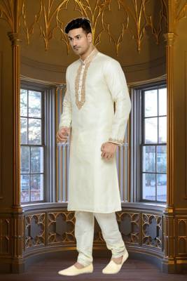 Indian Poshakh Cream Brocket Kurta Pajama 3