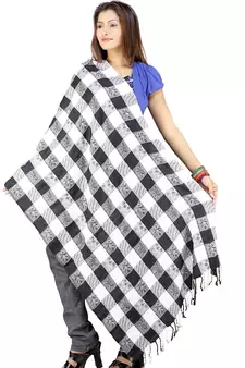 Black N White Chequered Warm Kashmiri Scarf Stole