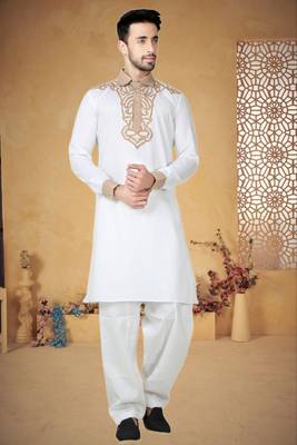 Indian Poshakh Cream Cotton Linen Kurta Pajama 1