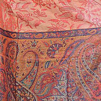 Cute Paisley N Floral Designer Kashmiri Silk Stole 3