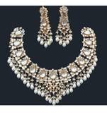 Patchi Ahmedabadi Kundan Necklace With Earrings Set