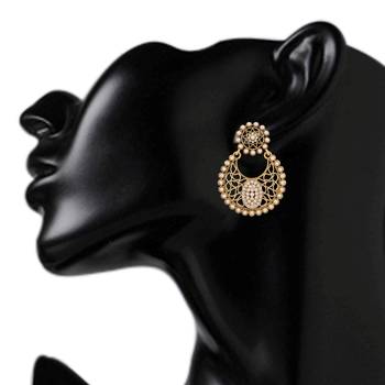 White cubic zirconia earrings 3