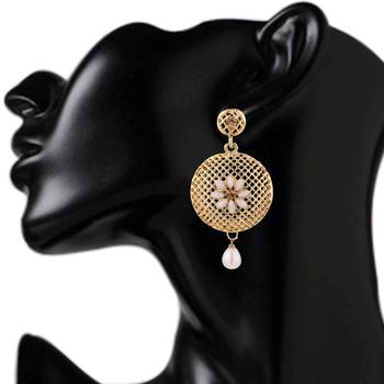 White cubic zirconia earrings 3