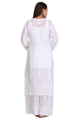 Ada White Embroidered Cotton Chikankari Kurti 2