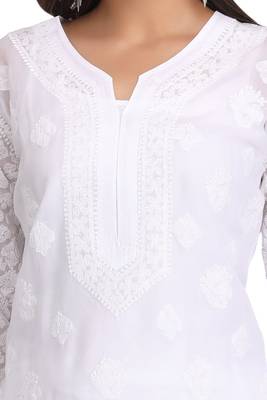 Ada White Embroidered Cotton Chikankari Kurti 4