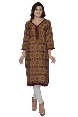 Green embroidered chanderi kurtas-and-kurtis 1
