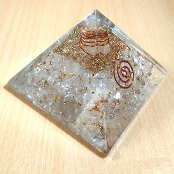 Clear Quartz Orgonite Pyramid Size - 3-3.5Inch Chakra & Reiki  Aura Cleansing 2