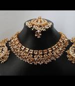 Kundan Square Aliya Necklace Set With Earrings And Tikka