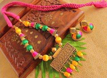 Beautiful Handmade Multicolour Silk Thread Beads Pearl Necklace Set 1