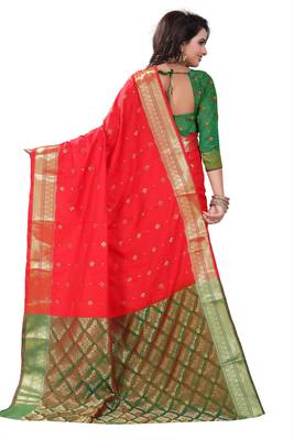 Red woven jacquard saree with blouse 3