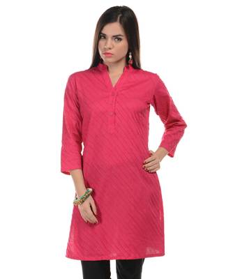 Magenta Plain Cotton Stitched Kurti 1