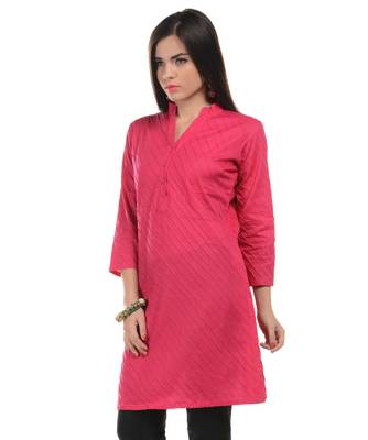 Magenta Plain Cotton Stitched Kurti 2