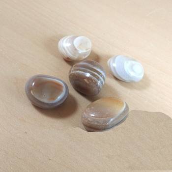 Banded Agate Polished Tumble Stone Weight - 500 Gms 3
