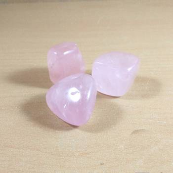 Rose Quartz Natural Tumble Stone Weight - 500 Gms 2