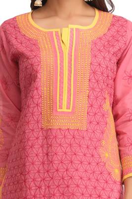 Magenta Embroidered Cotton Chikankari Kurti  4