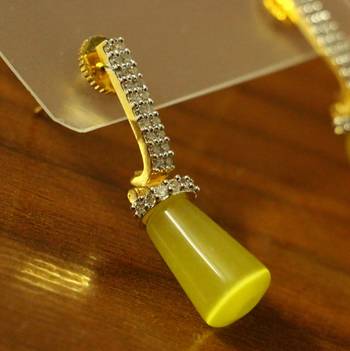 Diamond Look Yellow Stone Earrings 2
