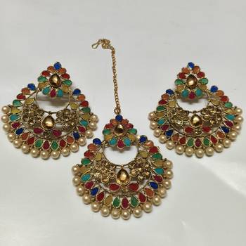 Multi Colour Gold Kundan Maang Tikka 1