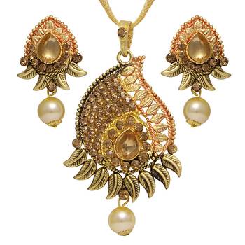 Gold Diamond Pendants 1
