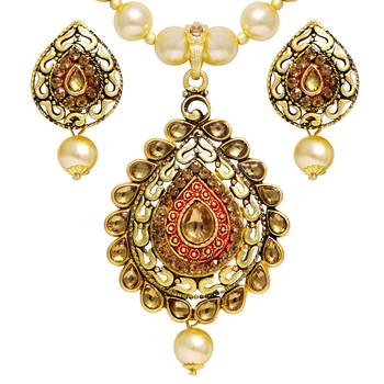 Gold Diamond Pendants 1