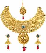 Gold Diamond Necklace Sets