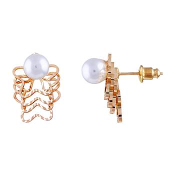 Gold Pearl Studs 3