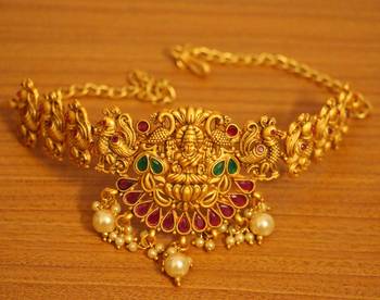 Multicolour Gold Look Temple Jewellery Bajuband 2